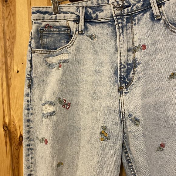 DRIFTWOOD High Rise Jeans with Floral Embroidery - Picture 5 of 14